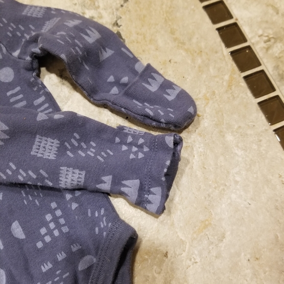 100% organic cotton honest Newborn onesie EUC - Picture 2 of 5